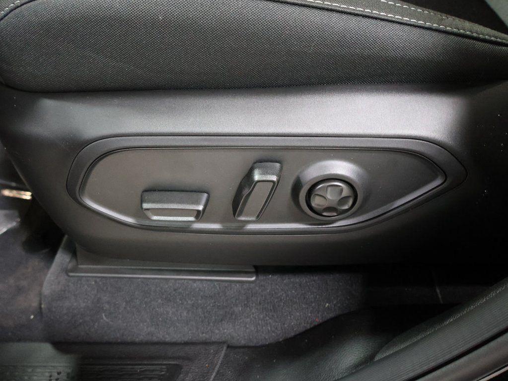 new 2025 Jeep Grand Cherokee car, priced at $37,131