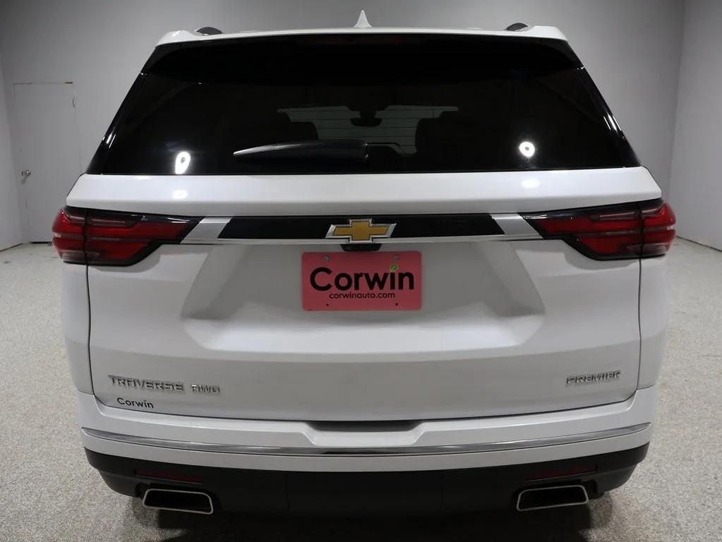 used 2023 Chevrolet Traverse car, priced at $34,000