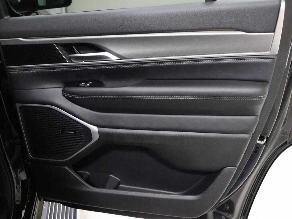 new 2025 Jeep Wagoneer car, priced at $72,686