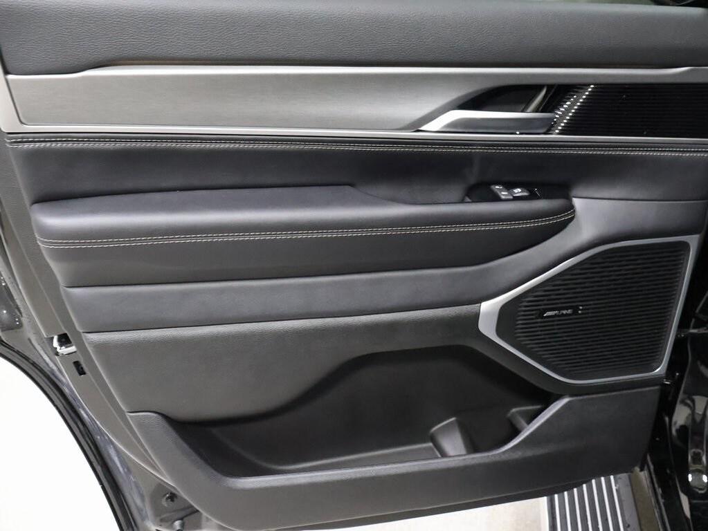 new 2025 Jeep Wagoneer car, priced at $72,686