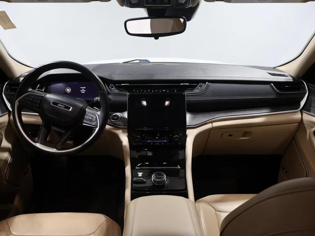 used 2022 Jeep Grand Cherokee car, priced at $31,000