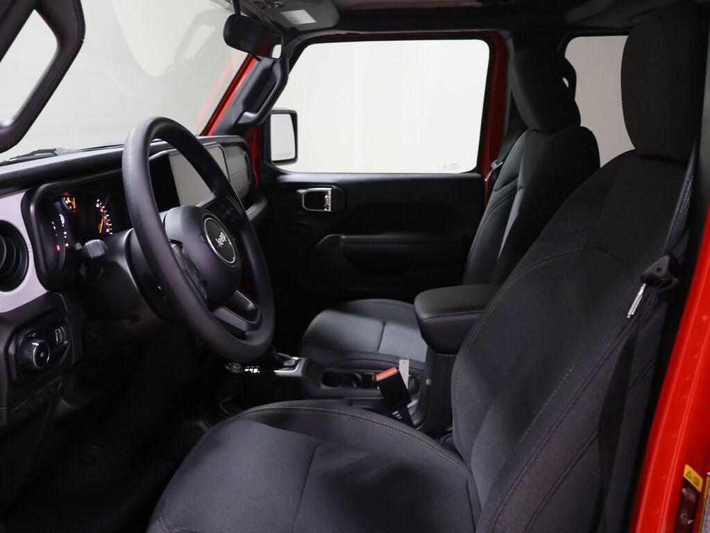 new 2025 Jeep Wrangler car, priced at $40,515