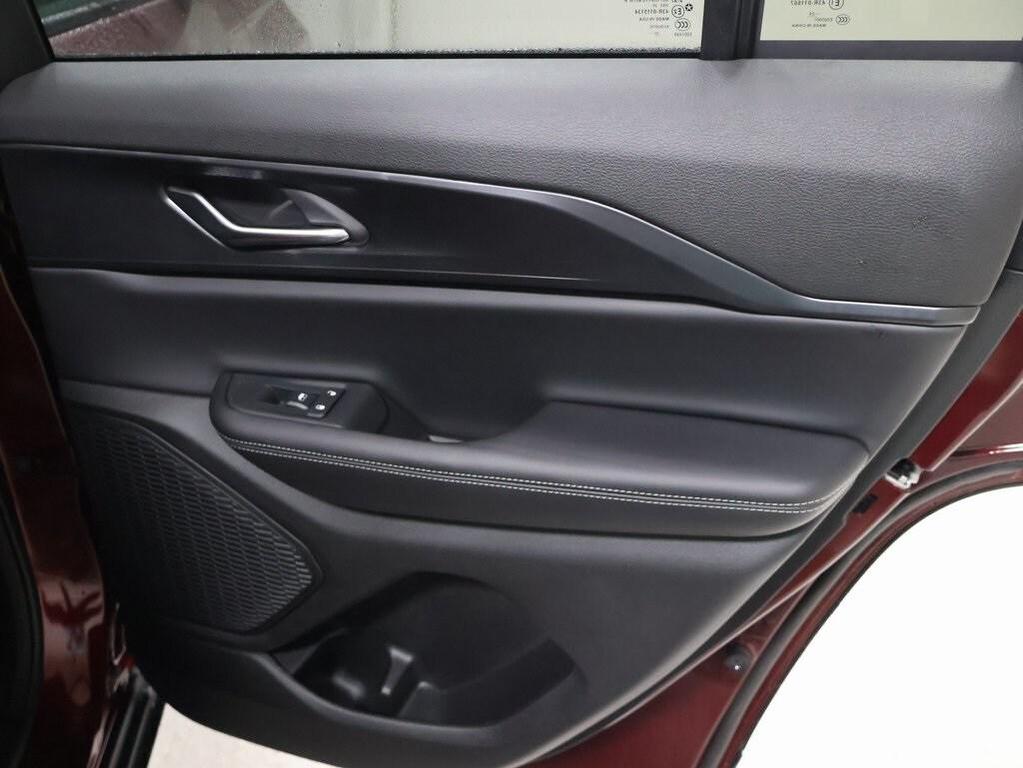 new 2025 Jeep Grand Cherokee car, priced at $42,403