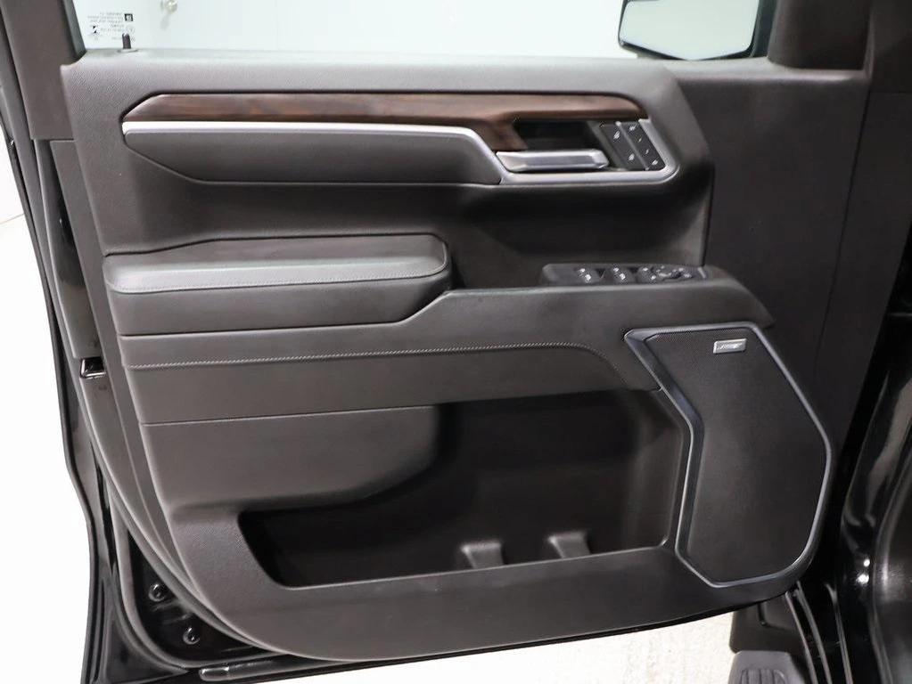 used 2022 GMC Sierra 1500 car, priced at $46,000