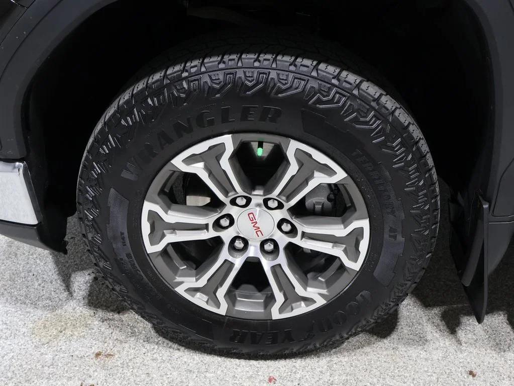 used 2022 GMC Sierra 1500 car, priced at $46,000