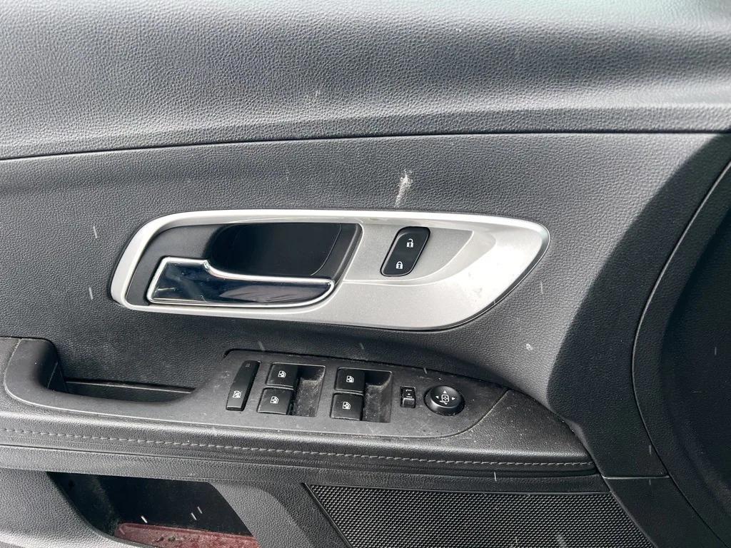 used 2016 Chevrolet Equinox car, priced at $7,500