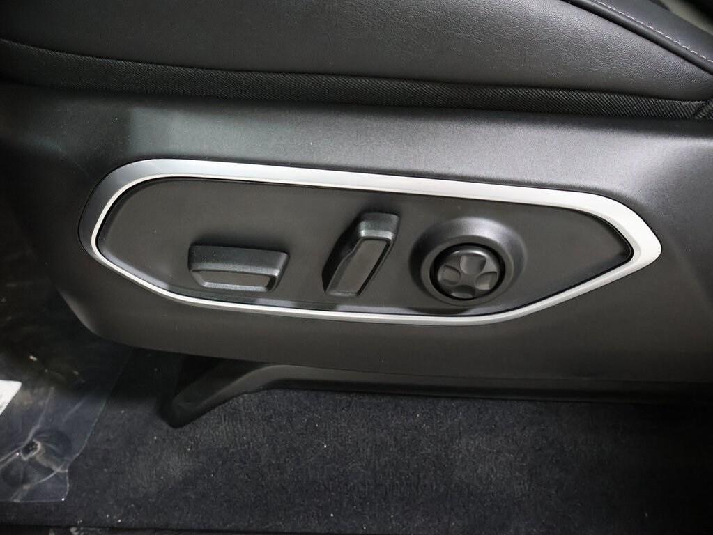 new 2025 Jeep Wagoneer car, priced at $76,013