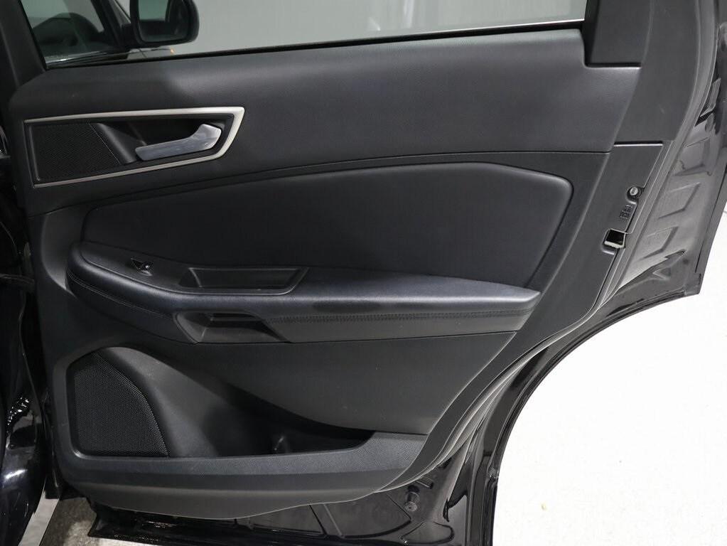 used 2023 Ford Edge car, priced at $22,500