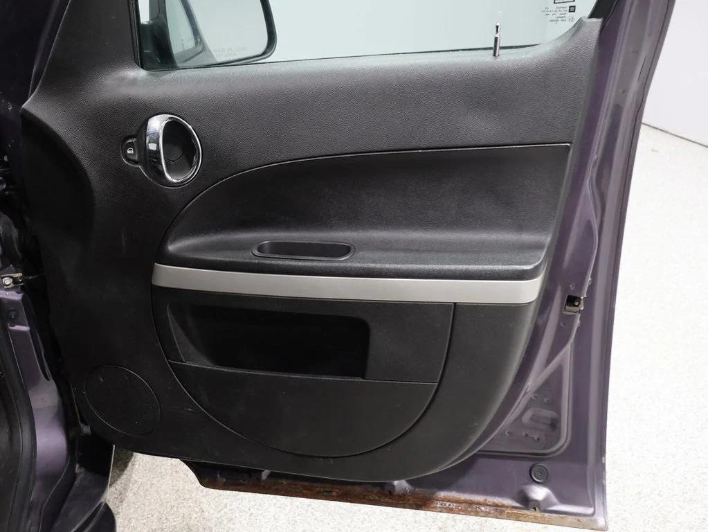 used 2007 Chevrolet HHR car, priced at $4,000