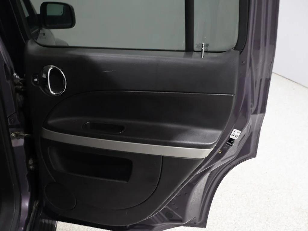 used 2007 Chevrolet HHR car, priced at $4,000