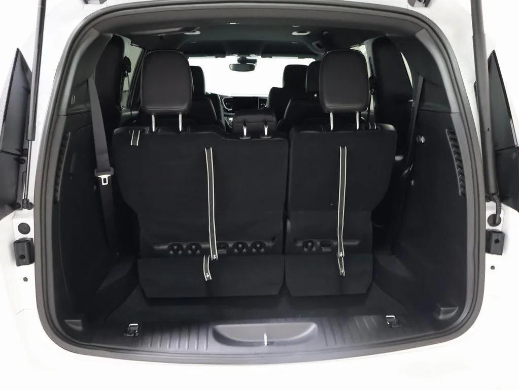 new 2026 Chrysler Pacifica car, priced at $43,479