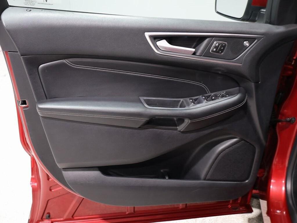 used 2021 Ford Edge car, priced at $20,000