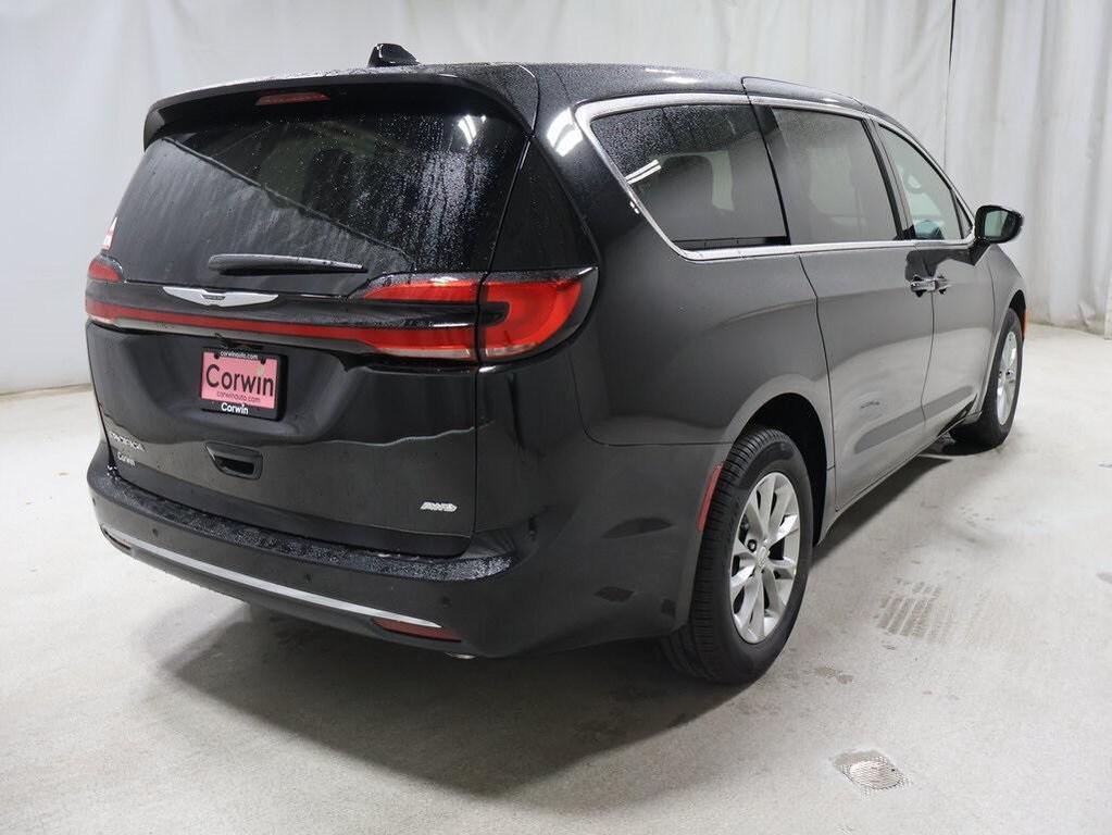 new 2026 Chrysler Pacifica car, priced at $46,584