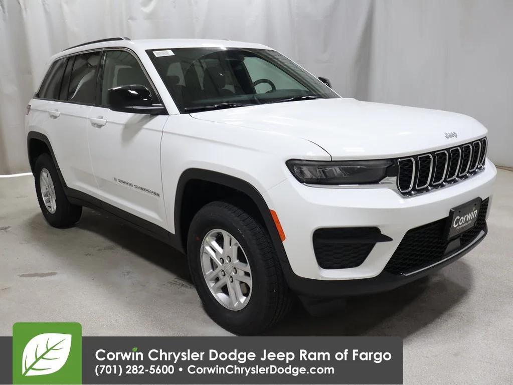 new 2025 Jeep Grand Cherokee car, priced at $37,434