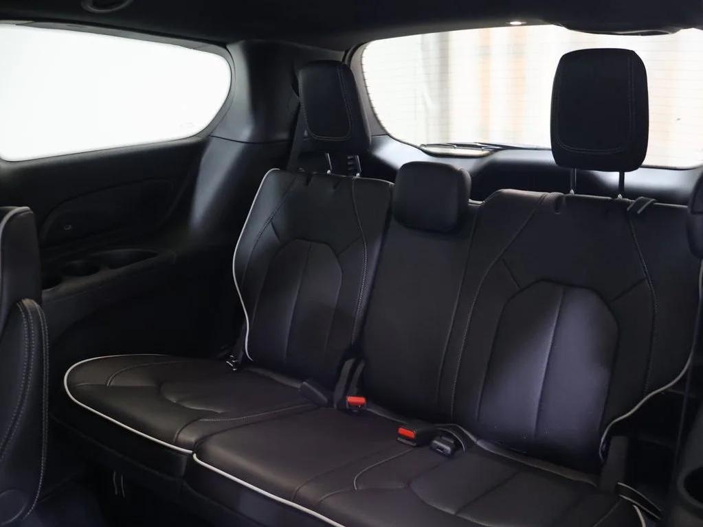 new 2026 Chrysler Pacifica car, priced at $49,583