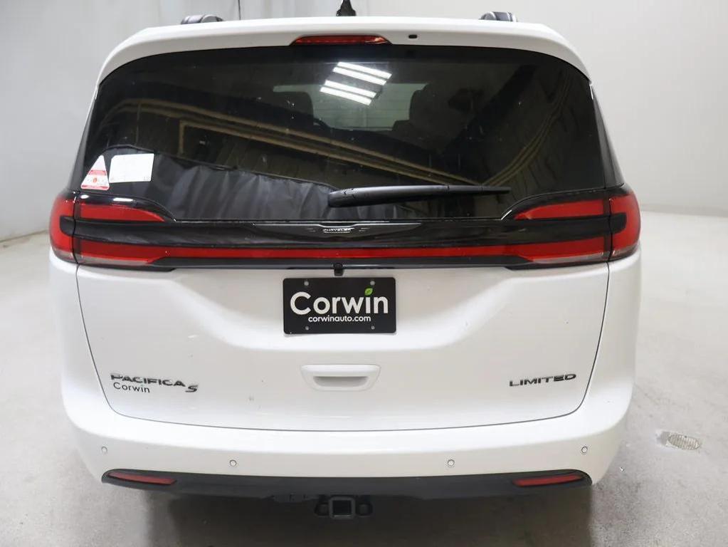 new 2026 Chrysler Pacifica car, priced at $49,583