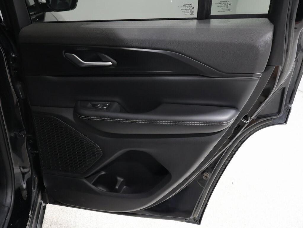 used 2024 Jeep Grand Cherokee car, priced at $29,541