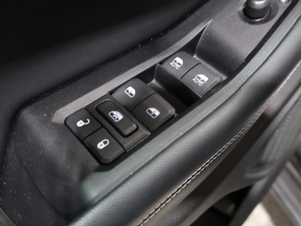 used 2024 Jeep Grand Cherokee car, priced at $29,541