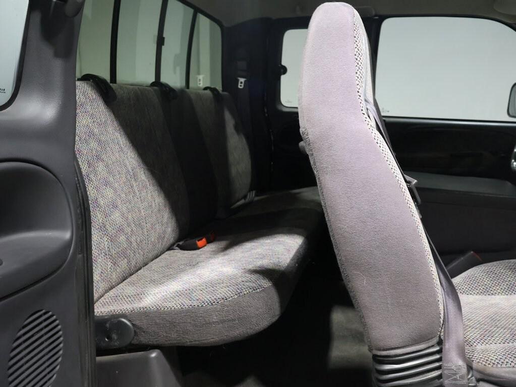 used 2001 Dodge Ram 2500 car, priced at $10,000