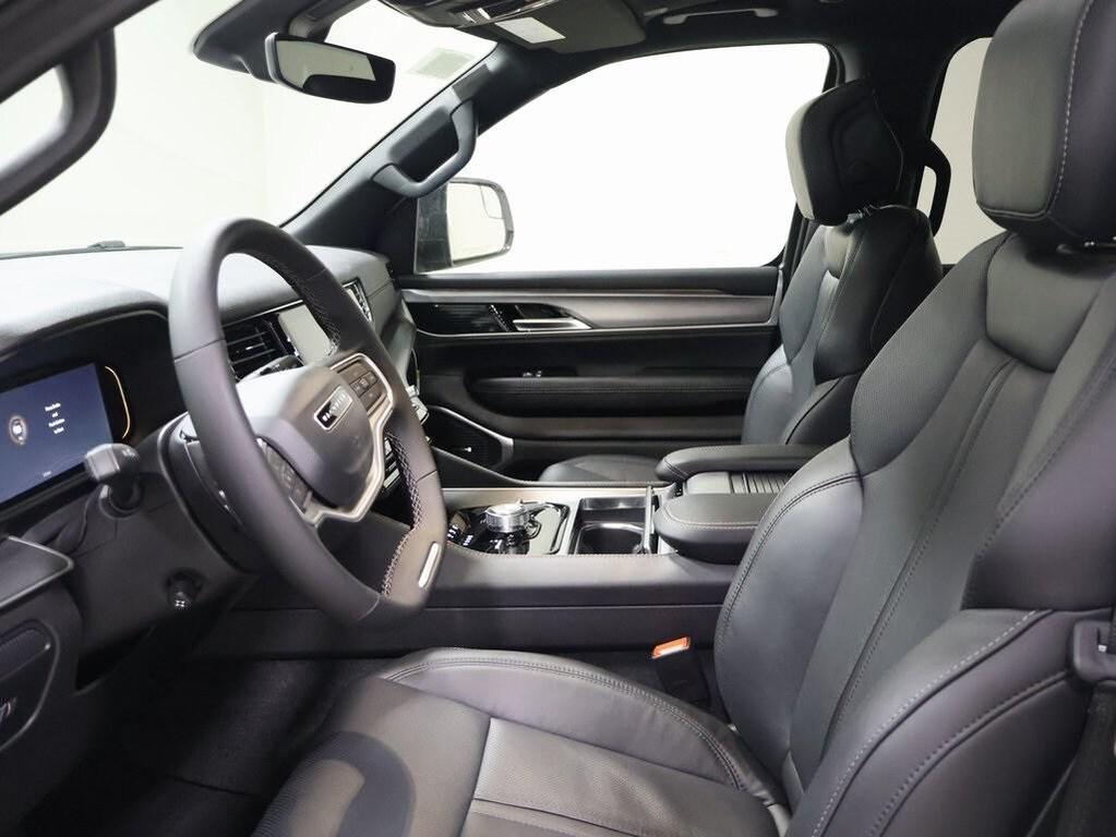 new 2025 Jeep Wagoneer car, priced at $72,032