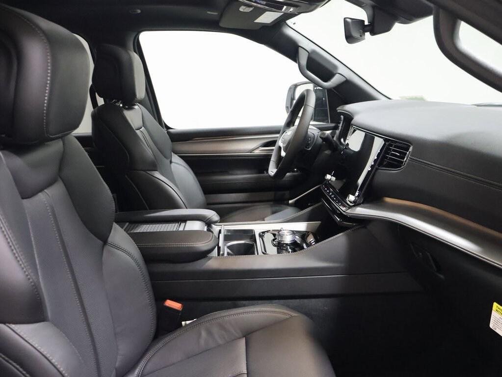 new 2025 Jeep Wagoneer car, priced at $72,032