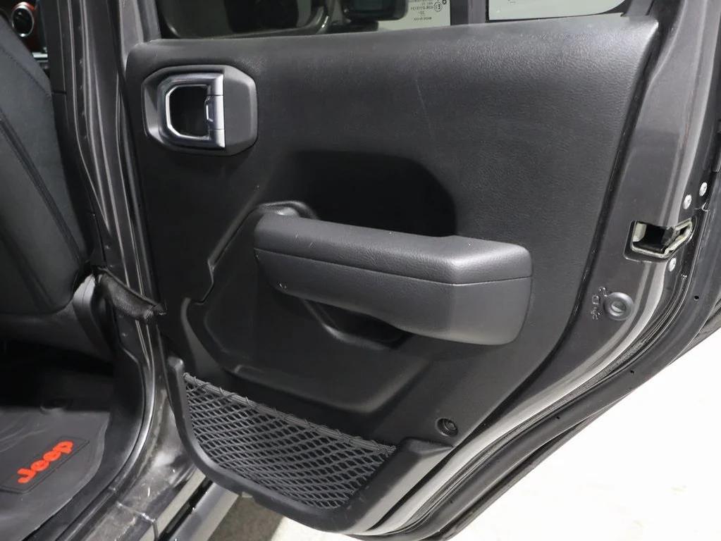 used 2023 Jeep Gladiator car, priced at $37,777