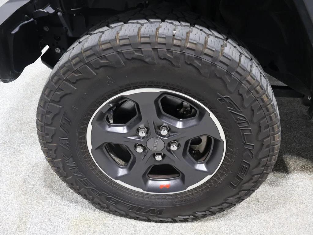 used 2023 Jeep Gladiator car, priced at $37,777