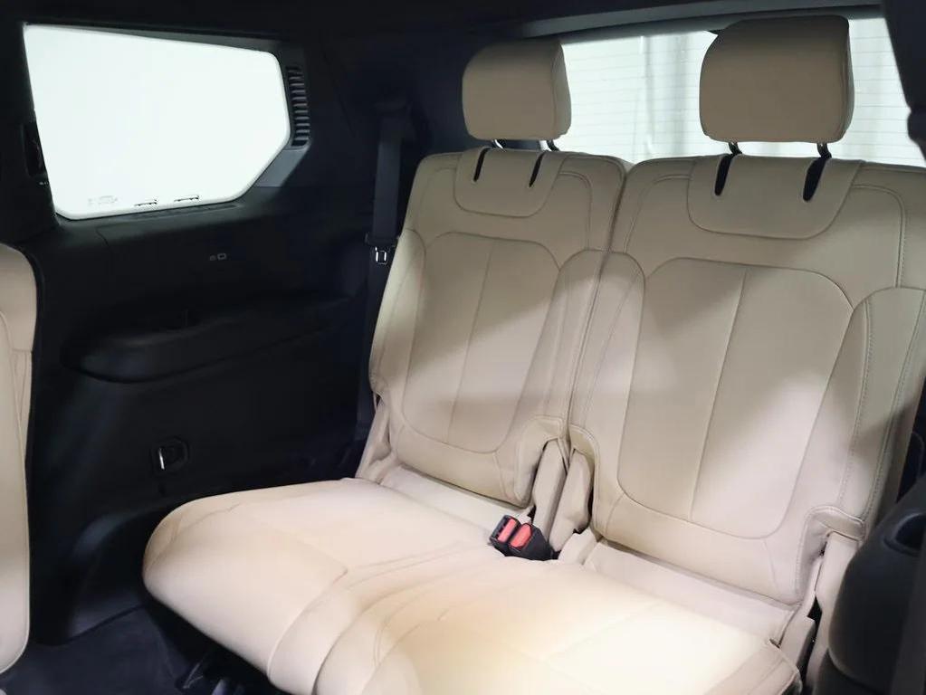 new 2025 Jeep Grand Cherokee L car, priced at $46,400