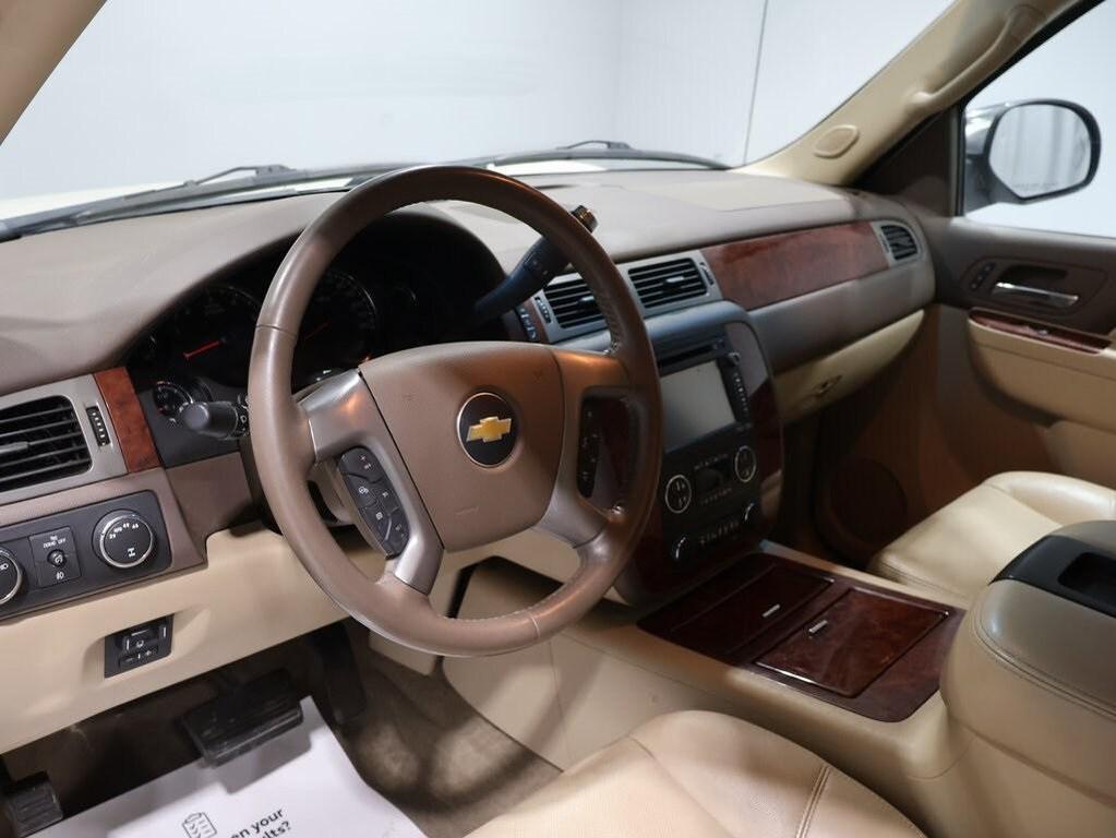 used 2013 Chevrolet Avalanche car, priced at $11,500