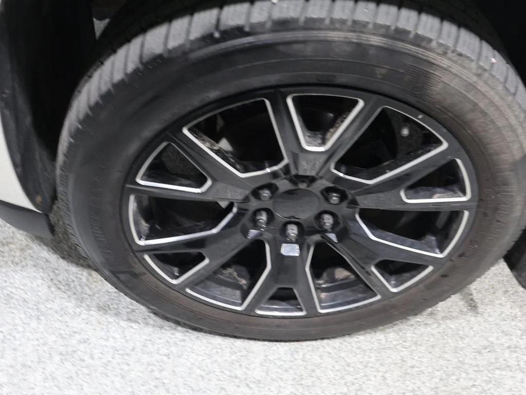 used 2013 Chevrolet Avalanche car, priced at $11,500