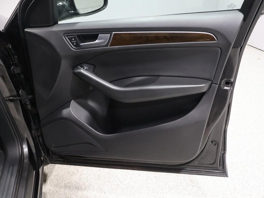 used 2014 Audi Q5 car, priced at $7,000