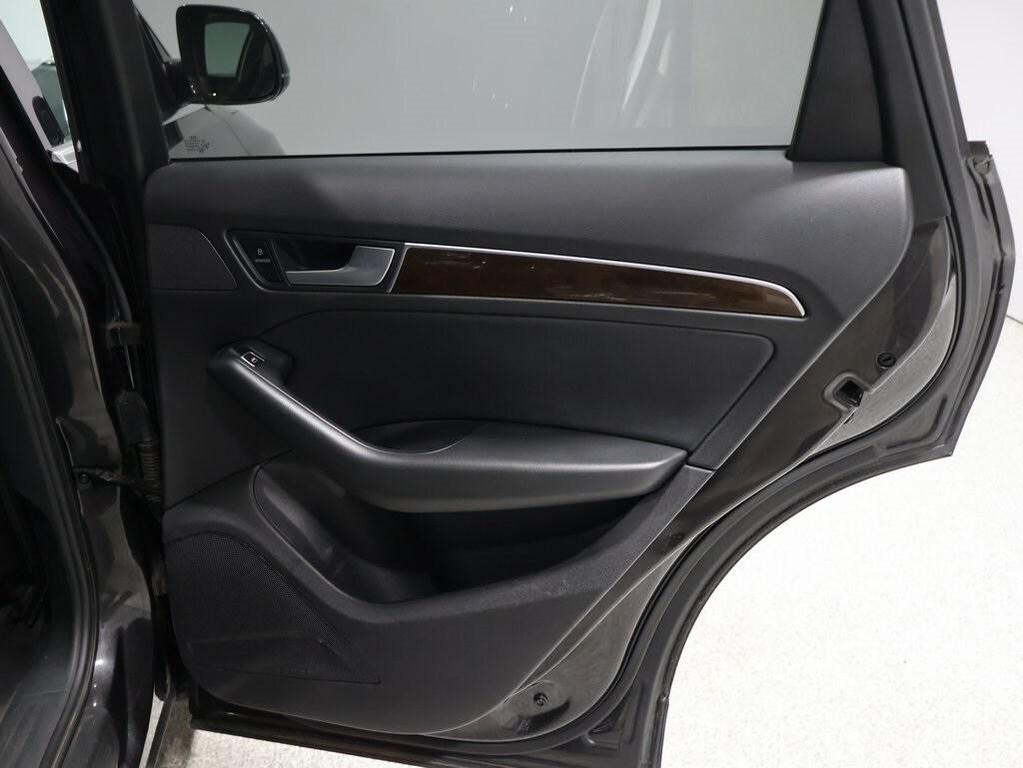 used 2014 Audi Q5 car, priced at $7,000