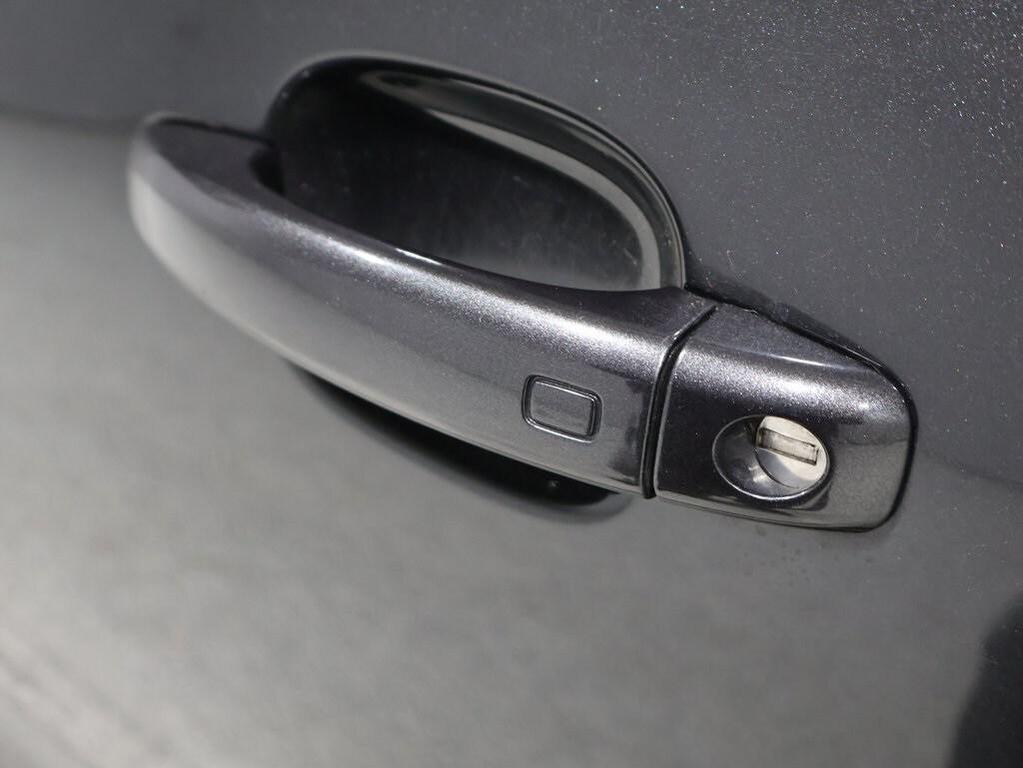 used 2014 Audi Q5 car, priced at $7,000