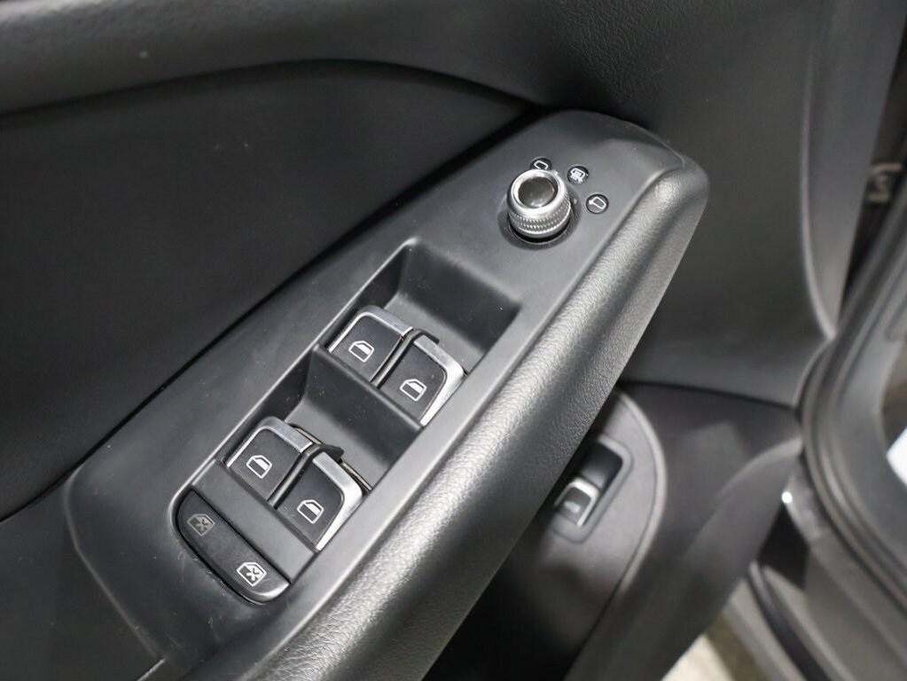 used 2014 Audi Q5 car, priced at $7,000