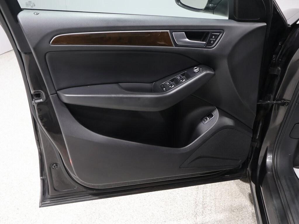 used 2014 Audi Q5 car, priced at $7,000