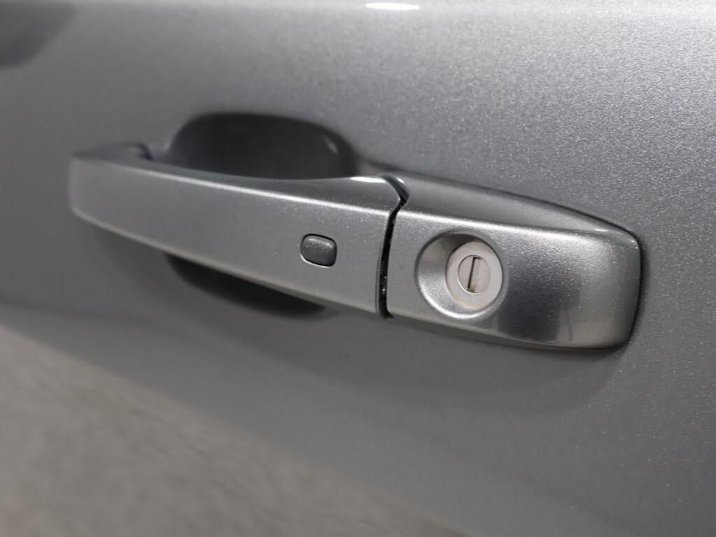 used 2012 Jeep Grand Cherokee car, priced at $9,500