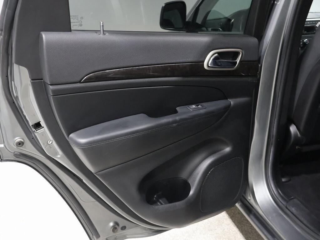 used 2012 Jeep Grand Cherokee car, priced at $9,500