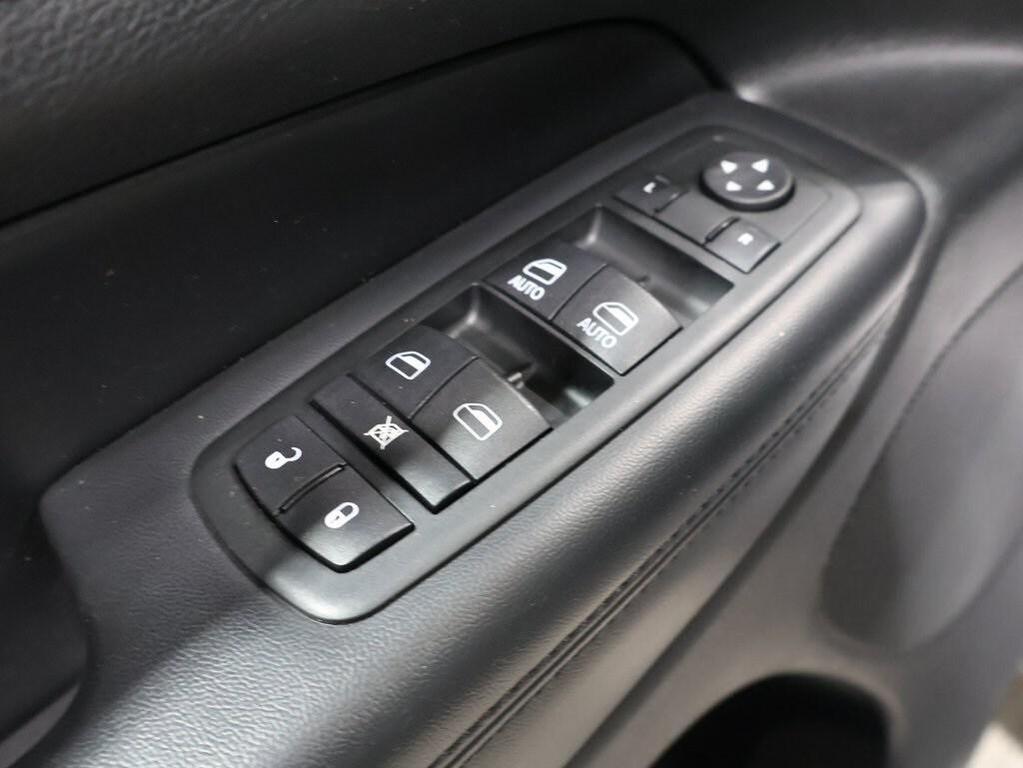 used 2012 Jeep Grand Cherokee car, priced at $9,500