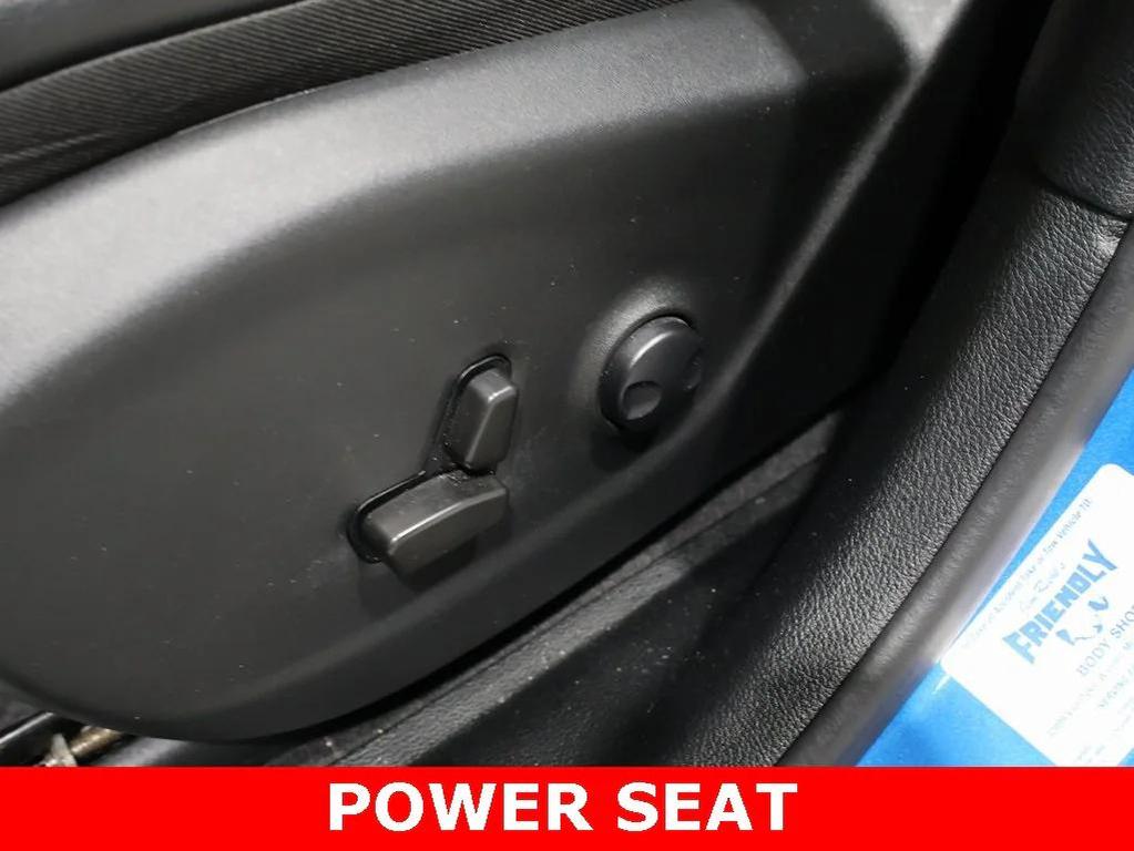 used 2022 Jeep Cherokee car, priced at $24,266