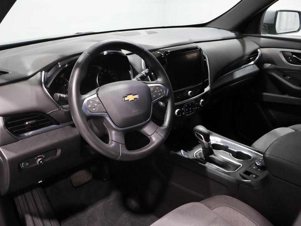used 2023 Chevrolet Traverse car, priced at $32,500
