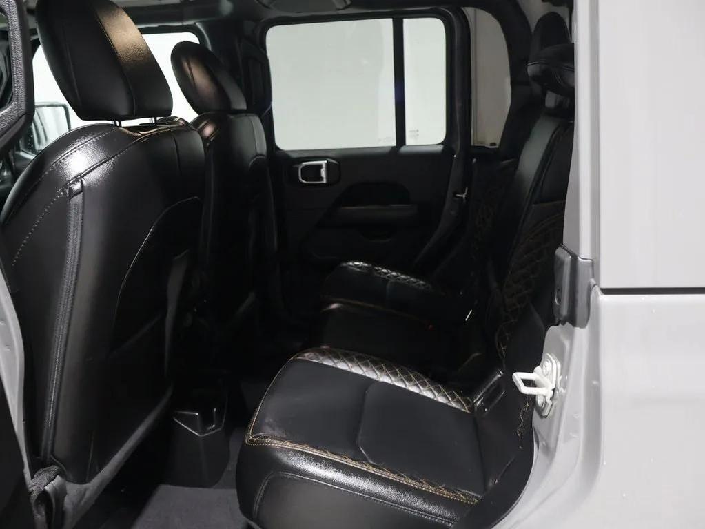 used 2023 Jeep Gladiator car, priced at $33,333