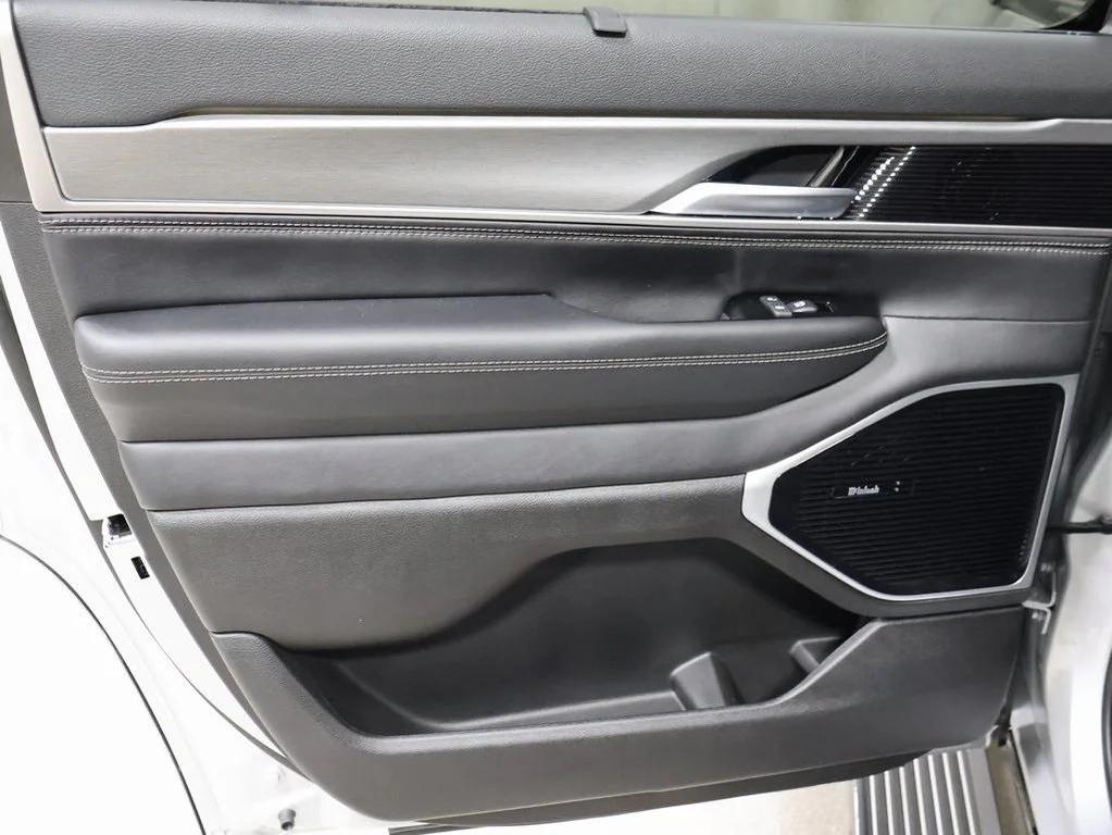 new 2025 Jeep Wagoneer car, priced at $78,326