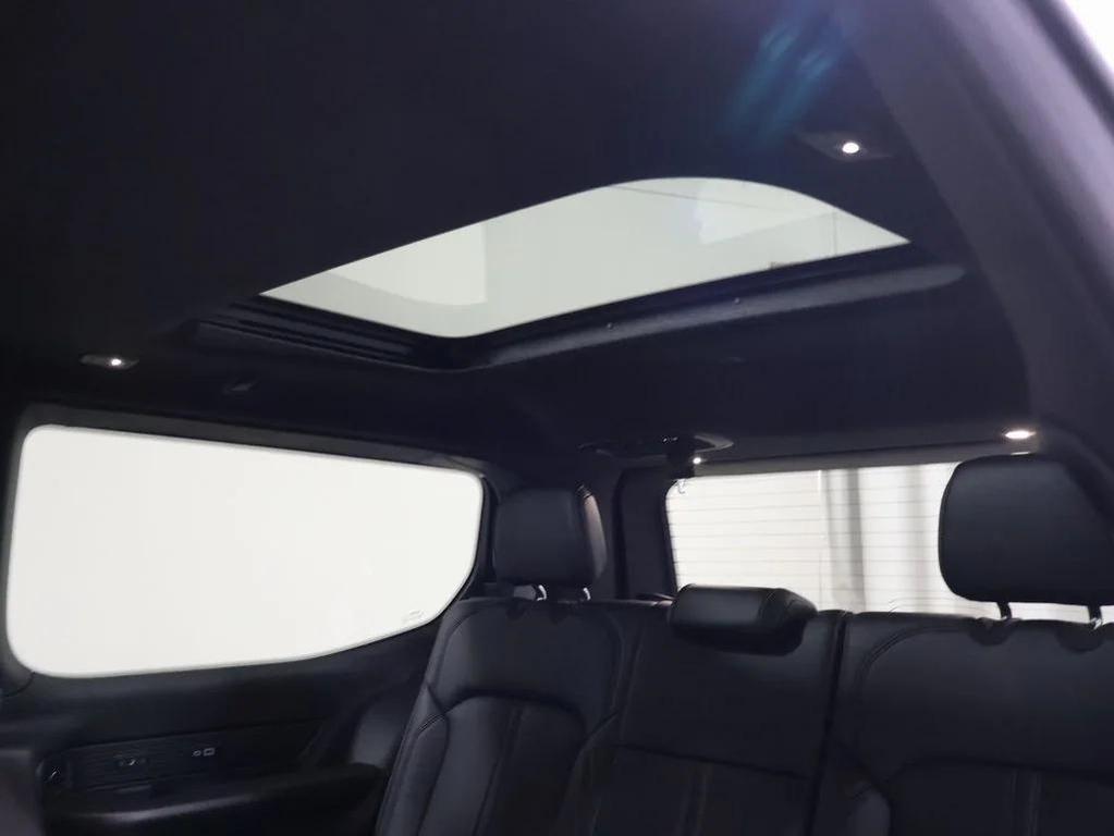 new 2025 Jeep Wagoneer car, priced at $78,326