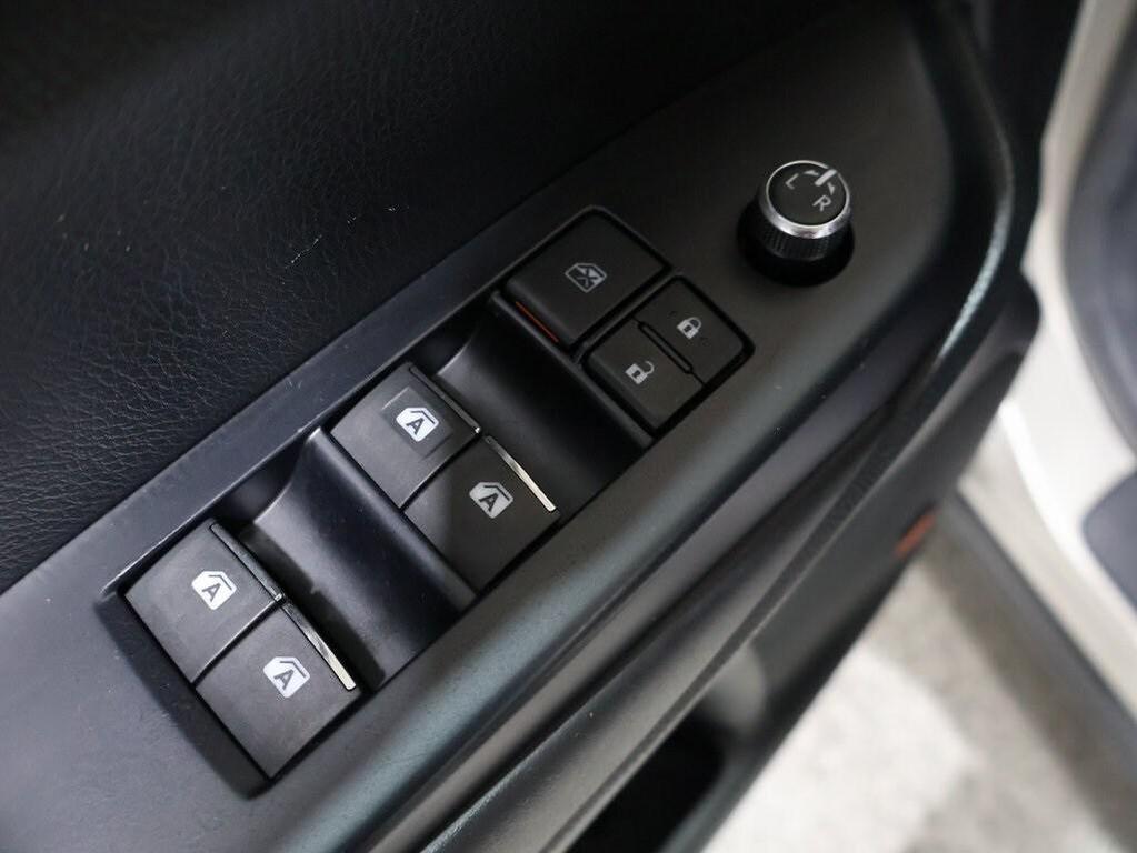 used 2016 Toyota Highlander car, priced at $10,692