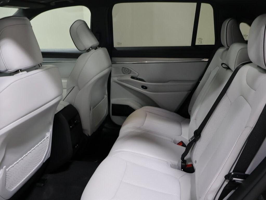new 2025 Jeep Wagoneer S car, priced at $59,840