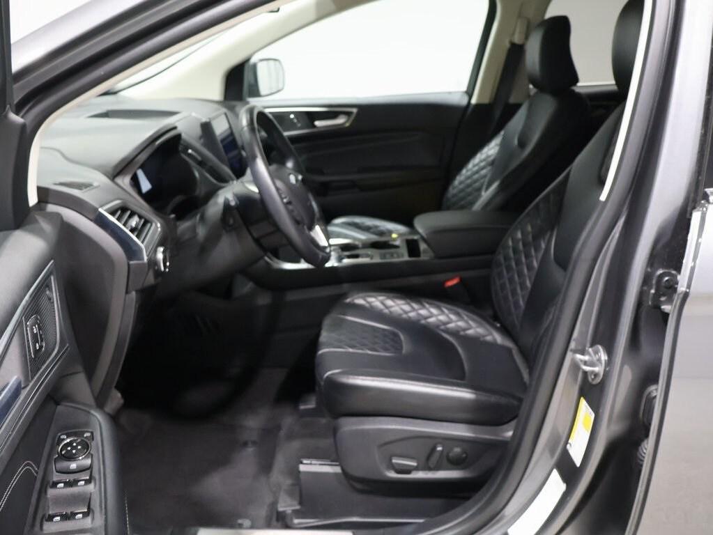 used 2024 Ford Edge car, priced at $26,899