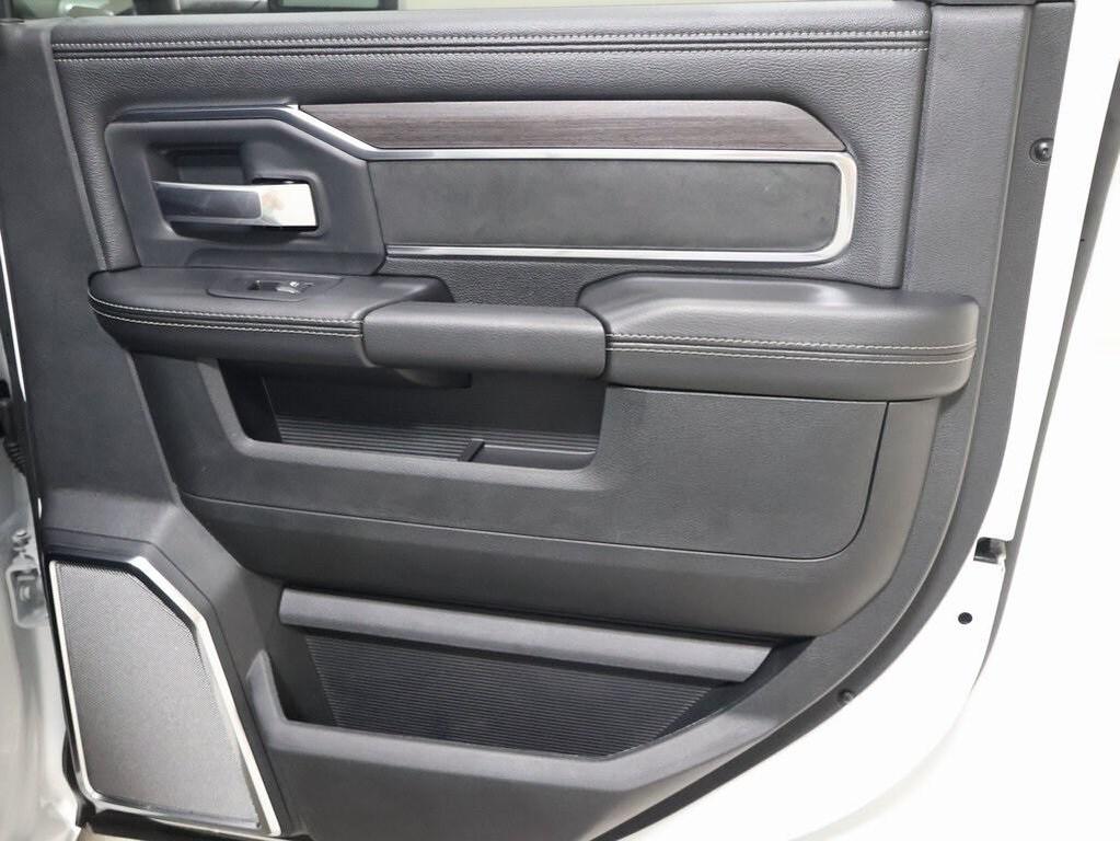 new 2025 Ram 3500 car, priced at $77,596