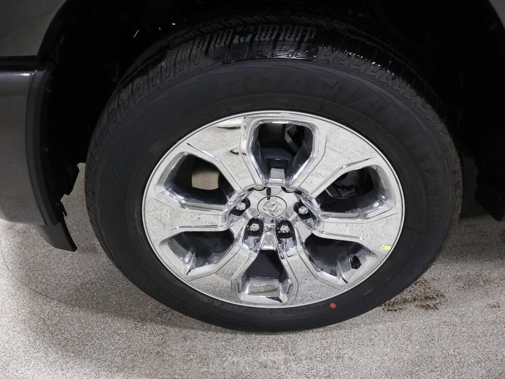 new 2026 Ram 1500 car, priced at $61,622