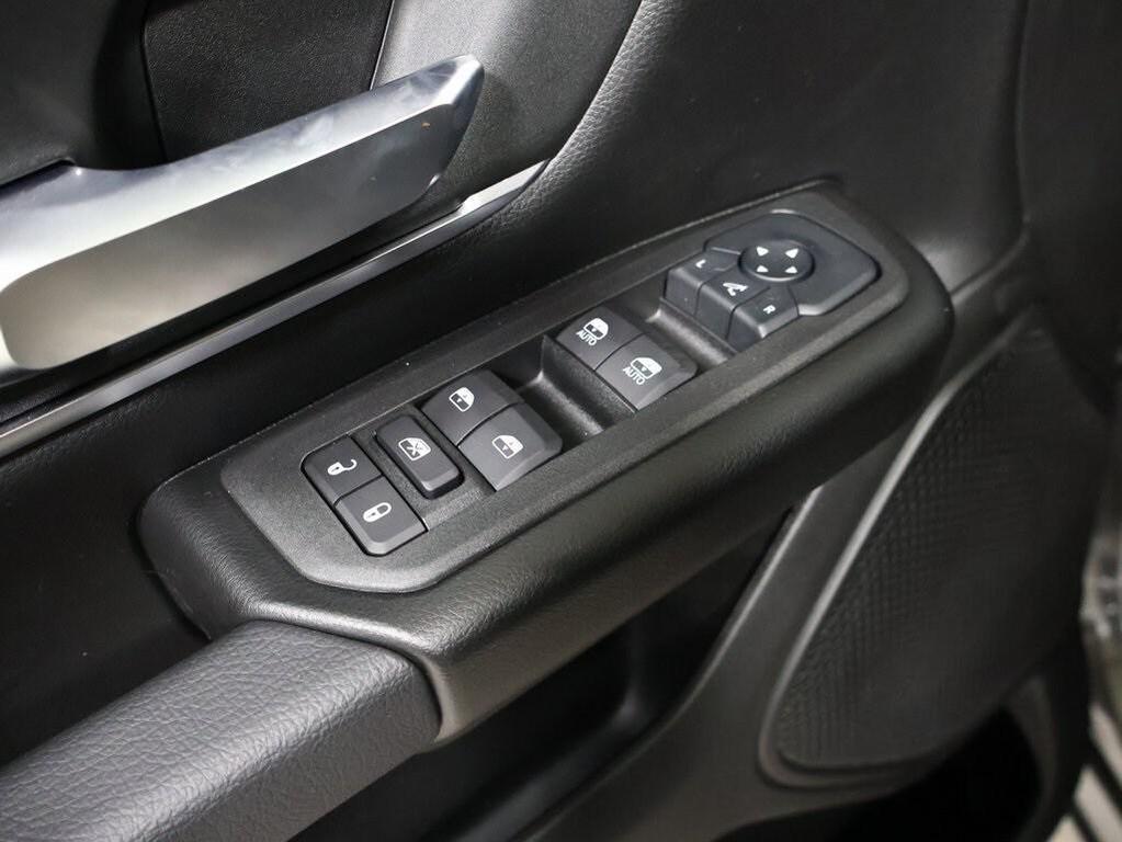 new 2026 Ram 1500 car, priced at $61,622