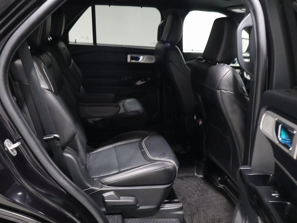 used 2022 Ford Explorer car, priced at $40,000